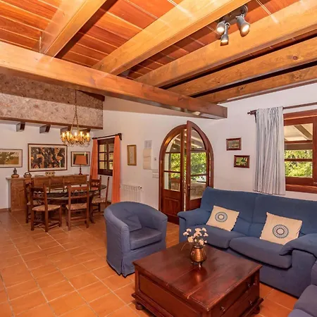 Holiday home Carina *